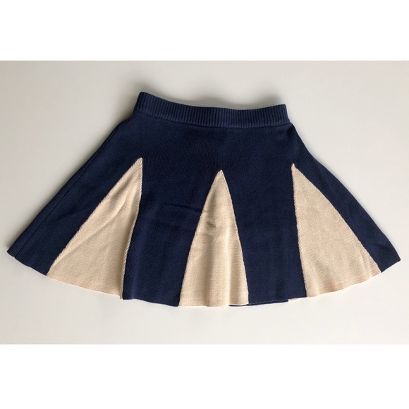 Hanna Andersson Other - NWT kids navy blue and cream skirt.